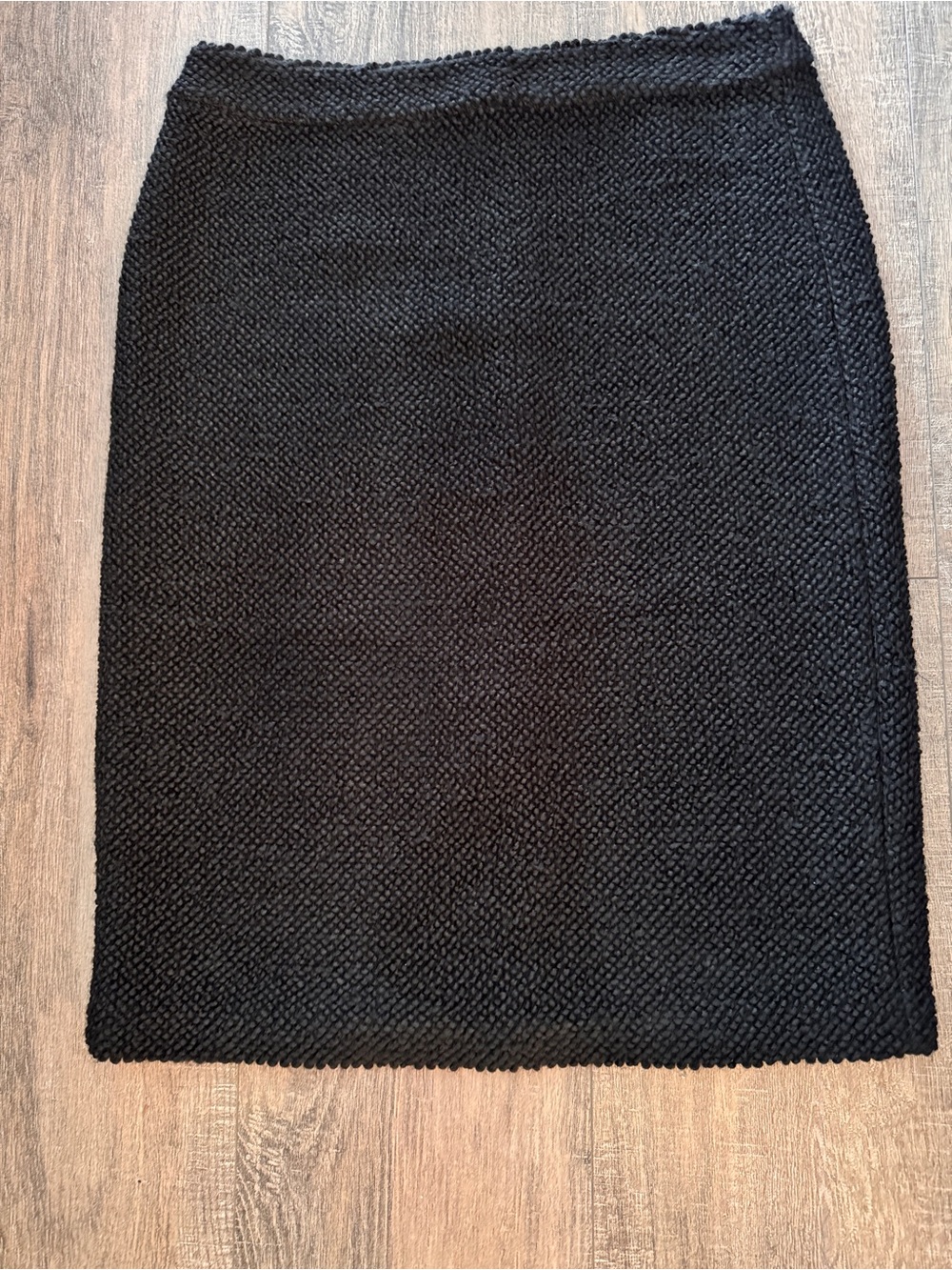 Armani Collezioni Black Textured Knit Pencil Skirt | Size 6